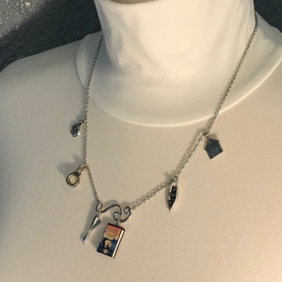 Adventures of Huckleberry Finn by Mark Twain Handmade Literature Book Necklace - Picture 6 of 15